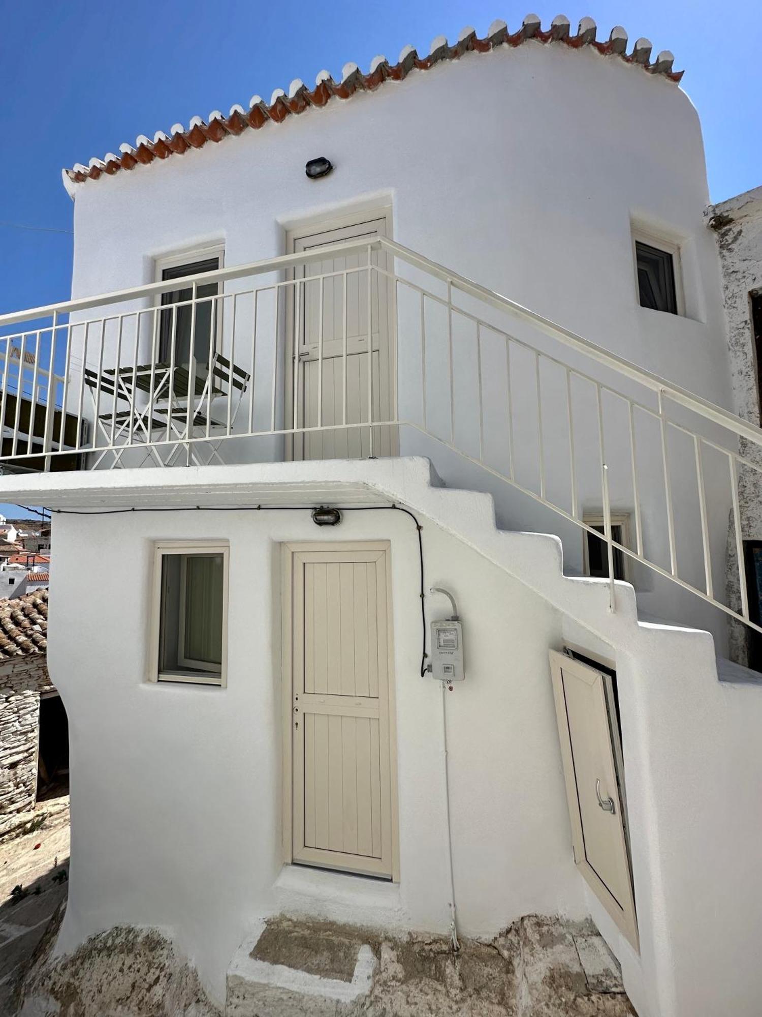 Lythi Kythnos Διαμέρισμα Εξωτερικό φωτογραφία
